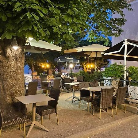Hotel Le Globe Marsanne Exterior photo